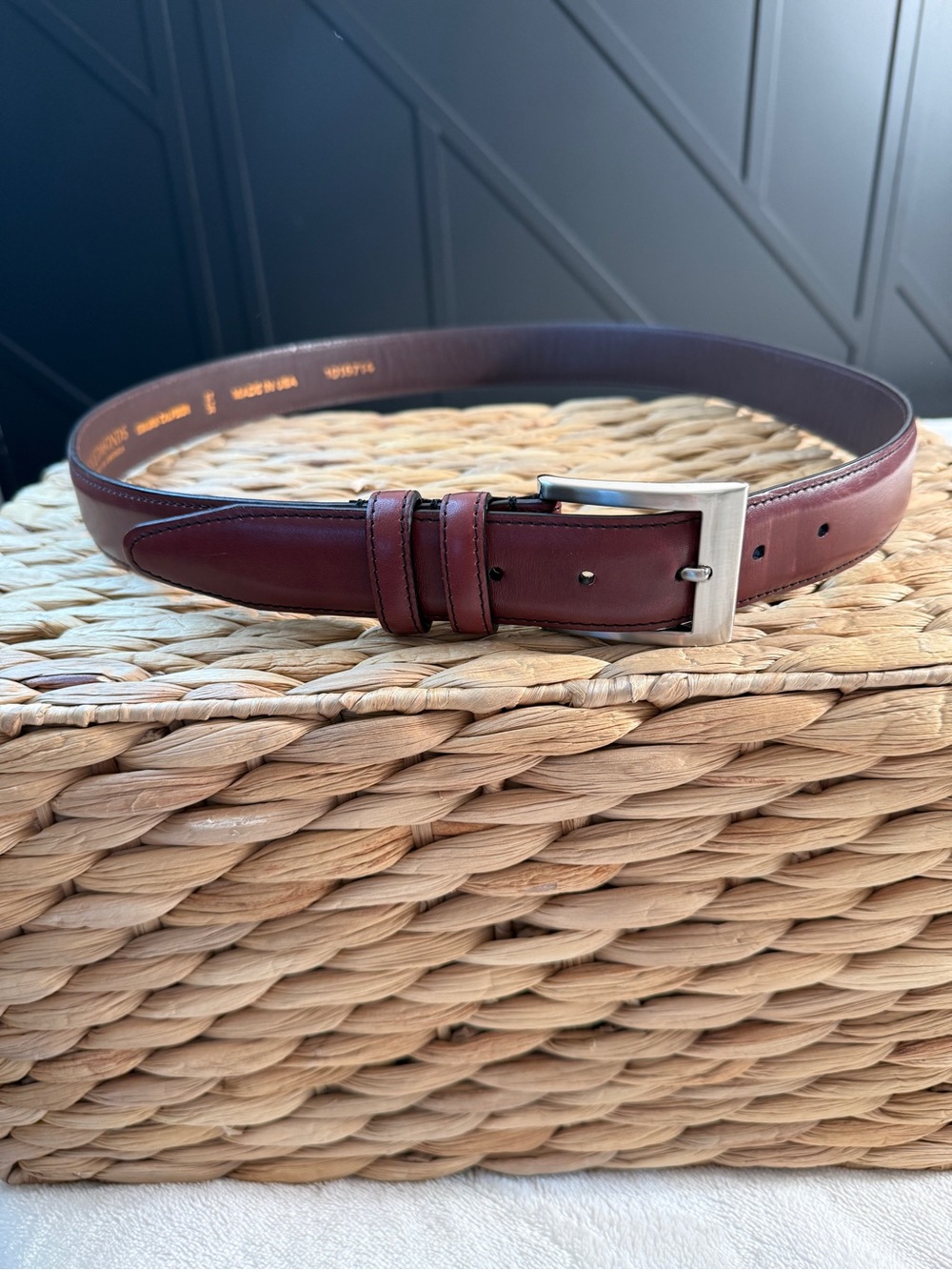 Allen Edmonds Men Size 38 Italian Calfskin Leather Belt Burgundy Oxblood USA 101